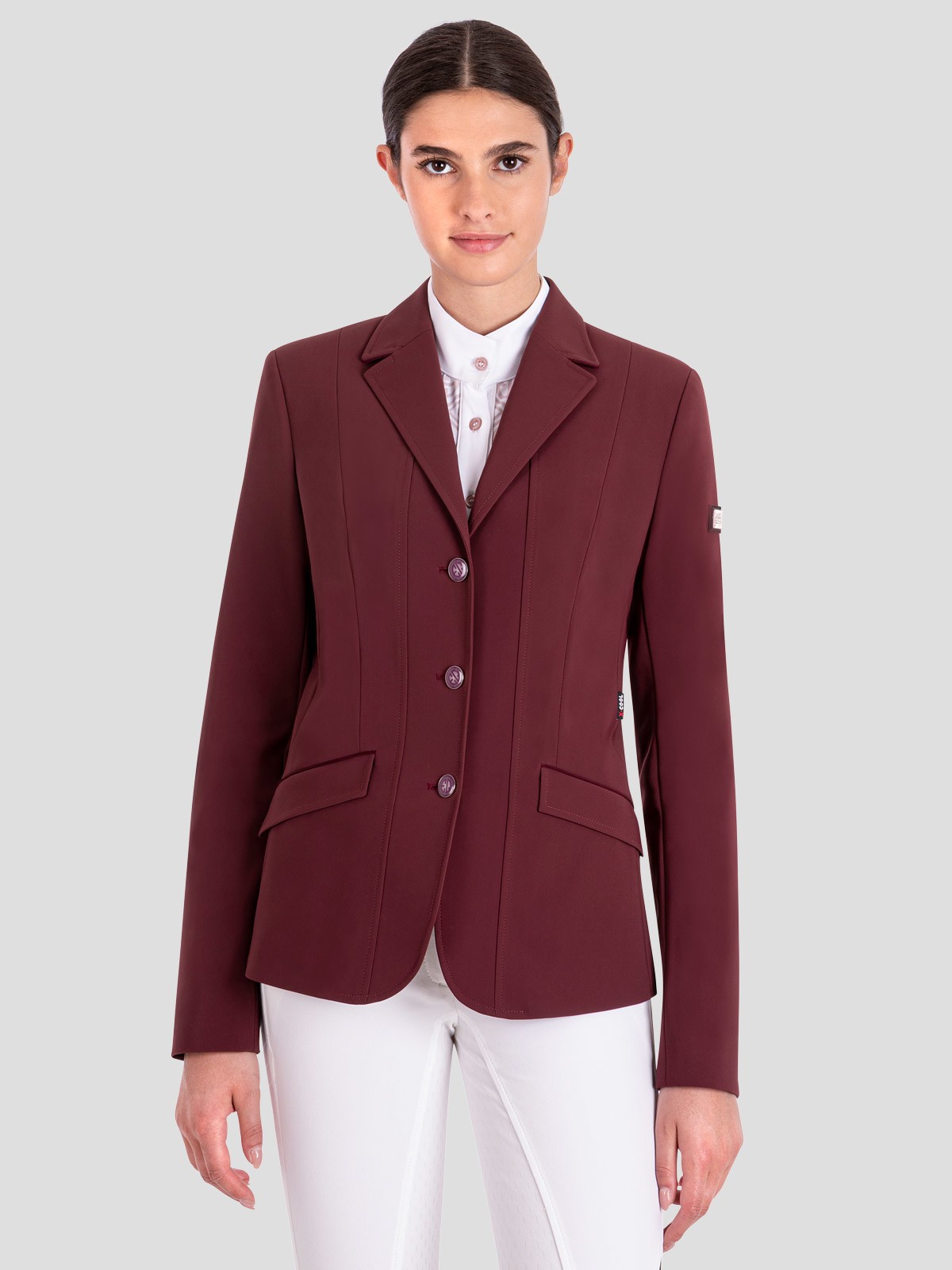 Stretch en ademend wedstrijdjasje van lichte en comfortabele X-COOL-stof Stretch en ademend wedstrijdjasje van lichte en comfortabele X-COOL-stof