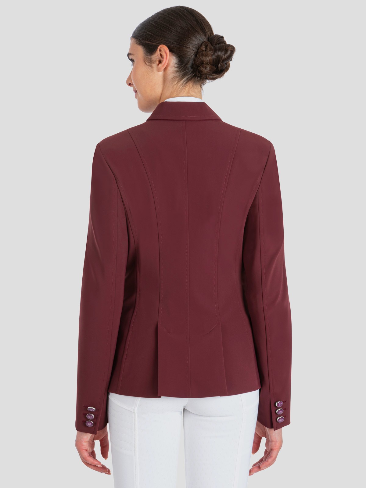 Stretch en ademend wedstrijdjasje van lichte en comfortabele X-COOL-stof Stretch en ademend wedstrijdjasje van lichte en comfortabele X-COOL-stof