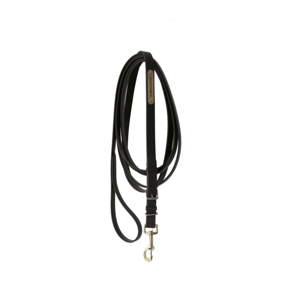 De hengstenlijn Stallion Lead is 4m lang en is gemaakt van polyurethaan. De hengstenlijn Stallion Lead is 4m lang en is gemaakt van polyurethaan.