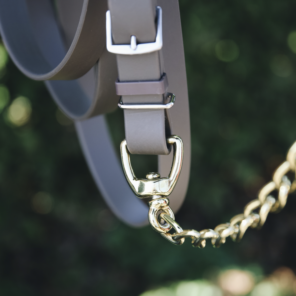 60cm long and gold colored to match the Stallion Lead and all of our halters. 60cm long and gold colored to match the Stallion Lead and all of our halters.