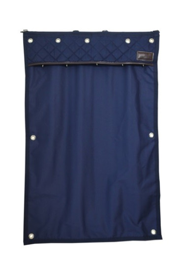 This Stable Curtain Waterproof features five reinforced Velcro to attach to the stall.