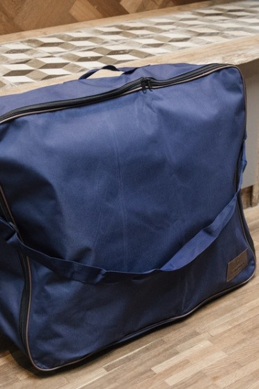 Saddle Pad Bag is your ideal stable mate to keep your saddle pads dry and clean. Saddle Pad Bag is your ideal stable mate to keep your saddle pads dry and clean.