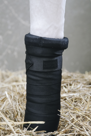Repellent Bandages zijn gebreid en gemaakt uit gladde vezel. Repellent Bandages zijn gebreid en gemaakt uit gladde vezel.