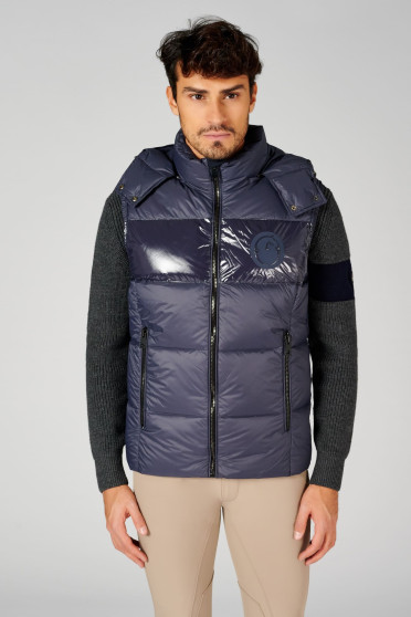 Herenbodywarmer Grosseto is gemaakt van een lichtgewicht technische stof Herenbodywarmer Grosseto is gemaakt van een lichtgewicht technische stof