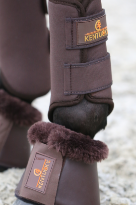 Deze Kentucky Turnout Boots 3D Spacer gebruiken onze beste technologie Deze Kentucky Turnout Boots 3D Spacer gebruiken onze beste technologie