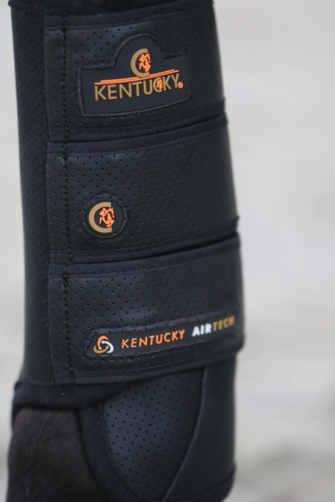 Extremely strong and shock absorbing Air Tech Eventing Boot offers the best protection Extremely strong and shock absorbing Air Tech Eventing Boot offers the best protection
