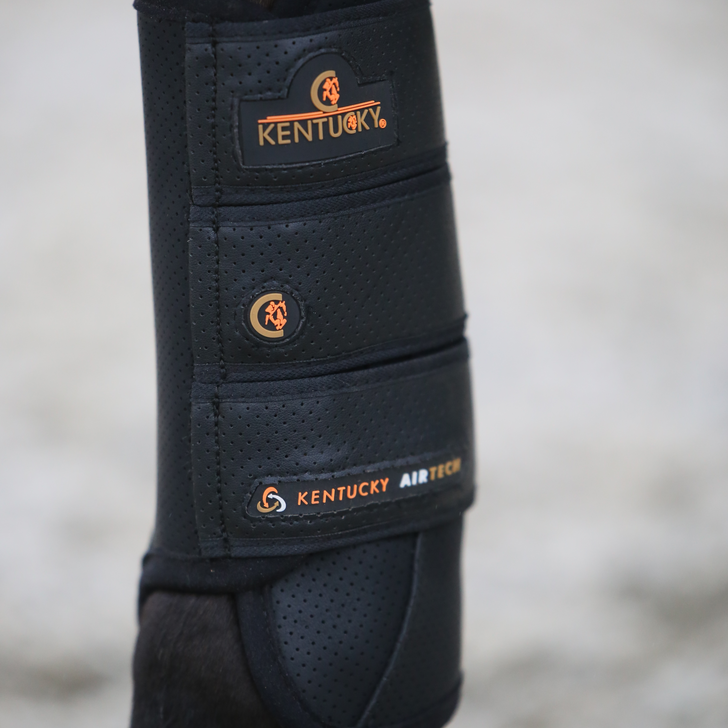 Extremely strong and shock absorbing Air Tech Eventing Boot offers the best protection Extremely strong and shock absorbing Air Tech Eventing Boot offers the best protection