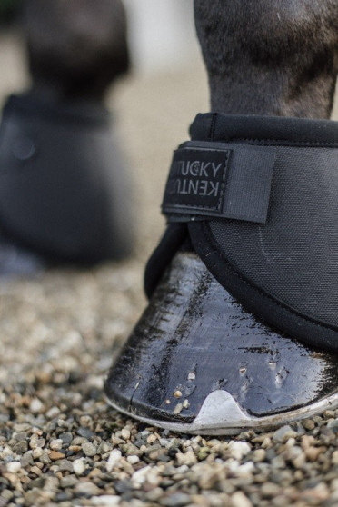 Overreach Boots Heel Protection protect your horse from injuries caused by overreaching.