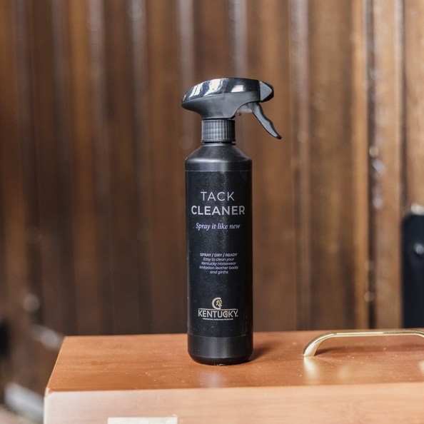 Fast and easy to use, the Tack Cleaner is specially made for artificial leather material. Fast and easy to use, the Tack Cleaner is specially made for artificial leather material.