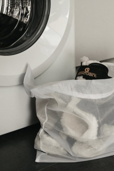 Deze waszakken beschermen uw items in de wasmachine. Deze waszakken beschermen uw items in de wasmachine.
