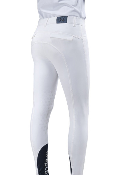 Knie grip rijbroek uit de Eqode collectie van het merk Equiline Knie grip rijbroek uit de Eqode collectie van het merk Equiline