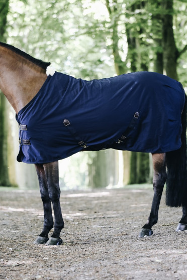 Cotton Sheet keeps your horse comfortable during summer or transport. Cotton Sheet keeps your horse comfortable during summer or transport.