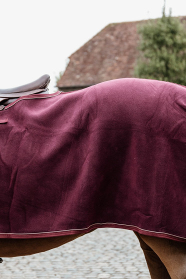Kentucky Horsewear Quarter Rug Heavy Fleece Bordeaux Kentucky Horsewear Quarter Rug Heavy Fleece Bordeaux