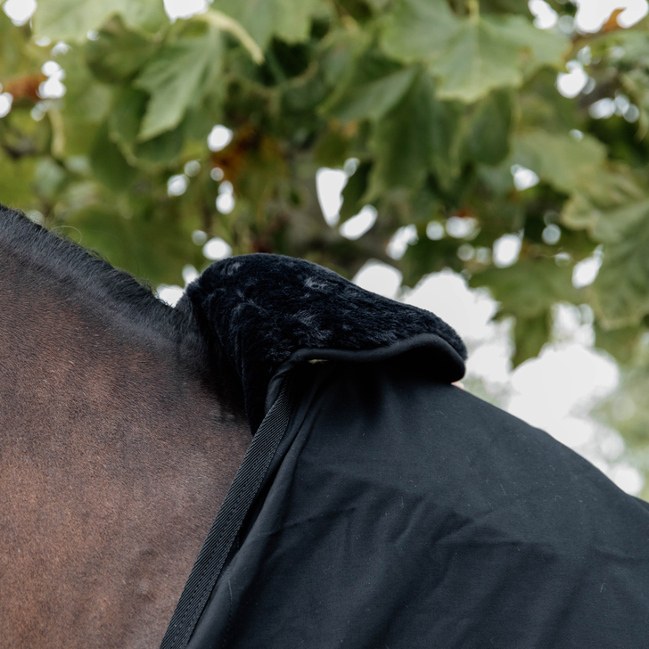 Kentucky Horsewear Hose Bib Whiter Protection Sheepskin Black Kentucky Horsewear Hose Bib Whiter Protection Sheepskin Black
