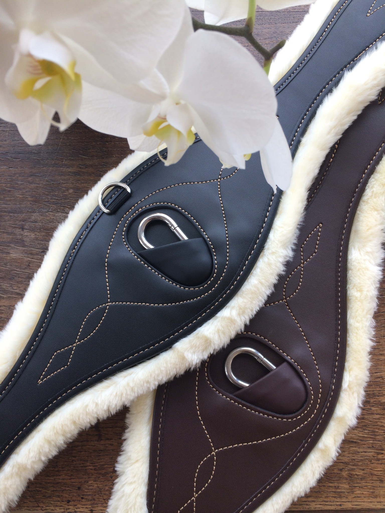 Kentucky Anatomic Girth Sheepskin