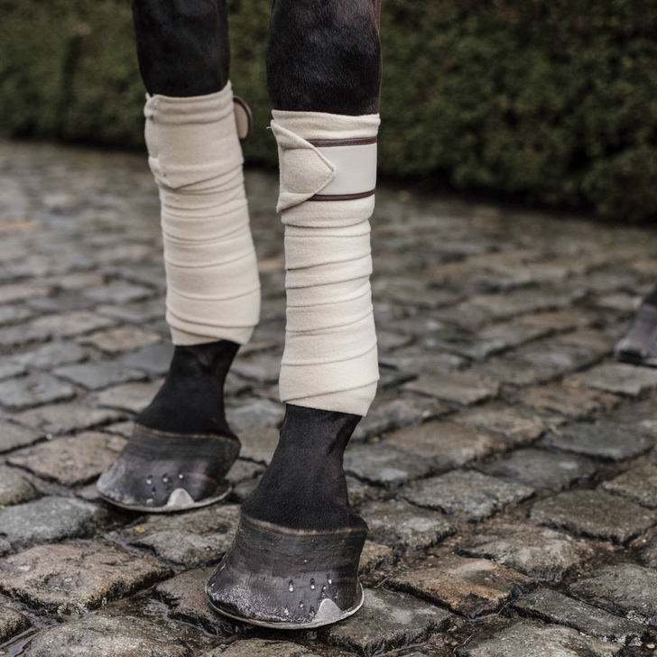 Kentucky Horsewear Polar Fleece Bandages Beige Kentucky Horsewear Polar Fleece Bandages Beige