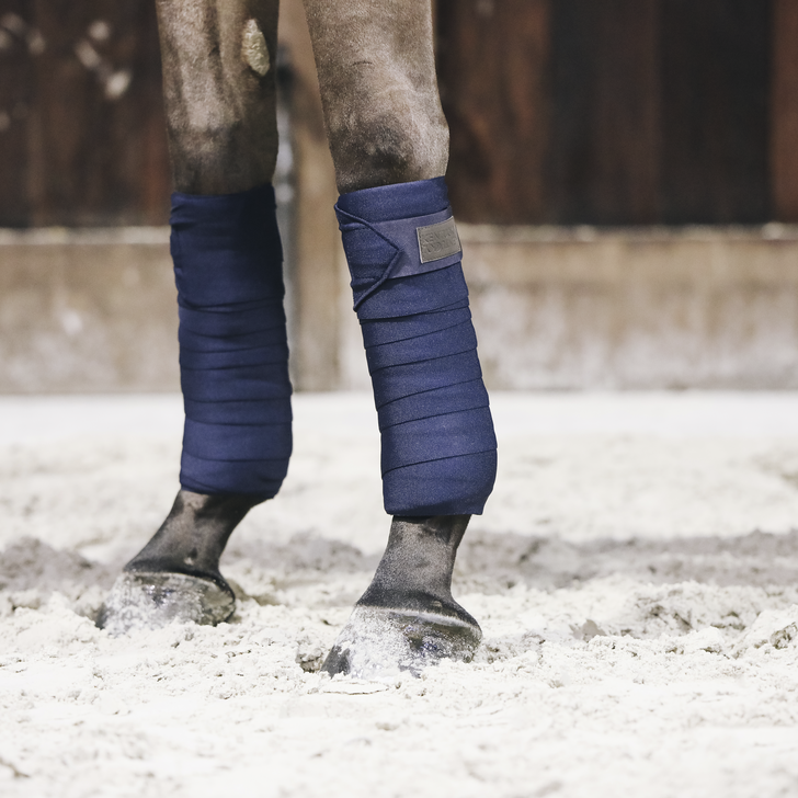 Kentucky Horsewear Repellent Working Bandages. Extreem luchtdoorlatend Kentucky Horsewear Repellent Working Bandages. Extreem luchtdoorlatend