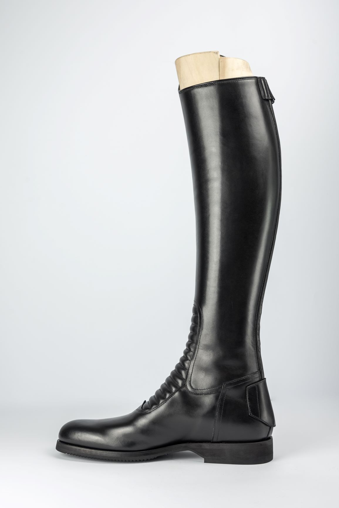 Secchiari Artemide riding boots in black | Calfskin | Shop now Secchiari Artemide riding boots in black | Calfskin | Shop now