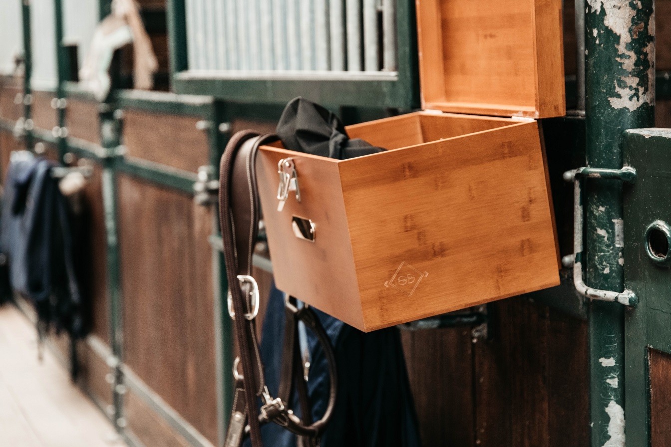 Tack Box Grooming Deluxe Kentucky Horsewear Tack Box Grooming Deluxe Kentucky Horsewear