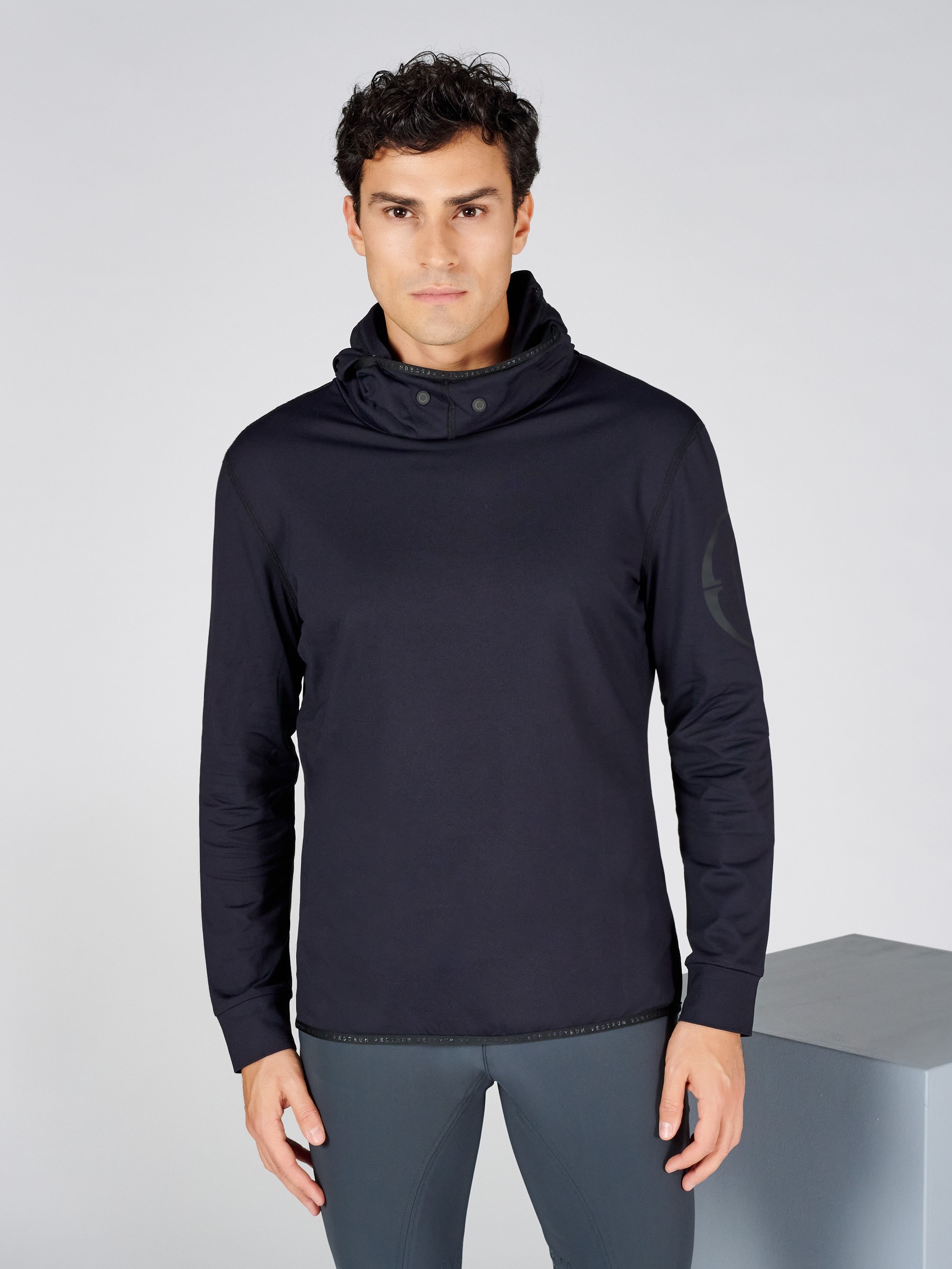 Vestrum Men's Moso Warmup Sweater Black Vestrum Men's Moso Warmup Sweater Black