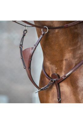 Dyon Soft Bib Martingale Attachment 'New English Collection'