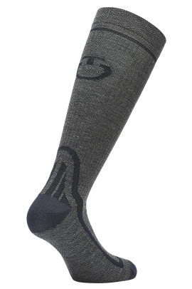 Wool logo sports socks made from soft breathable wool.