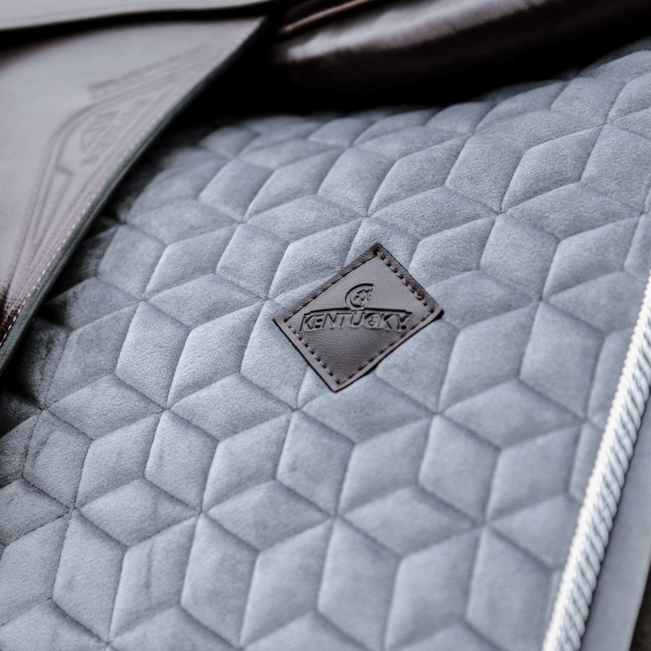 Kentucky Horsewear Saddle Pad Baic Velvet Jumping Kentucky Horsewear Saddle Pad Baic Velvet Jumping