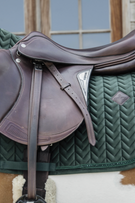Kentucky Horsewear Saddle Pad Velvet Pearls Jumping Kentucky Horsewear Saddle Pad Velvet Pearls Jumping