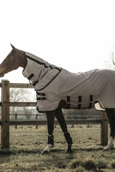 Kentucky Horsewear Mesh Fly Rug Beige, Perfect bescherming tegen insecten in de wei.