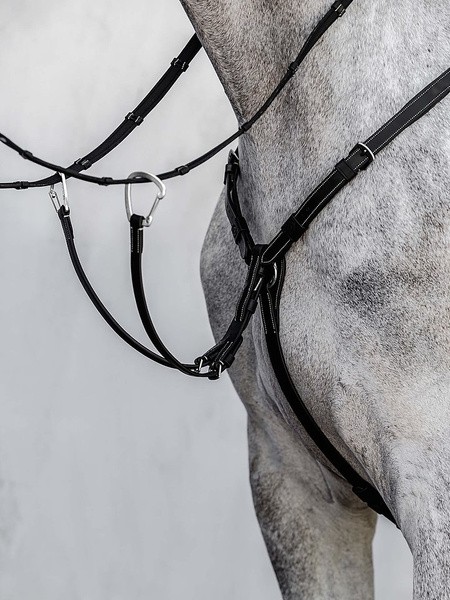 PS Of Sweden Breastplate Melbourne, de slimme Snap It-haken maken het niet nodig om de teugels te openen PS Of Sweden Breastplate Melbourne, de slimme Snap It-haken maken het niet nodig om de teugels te openen