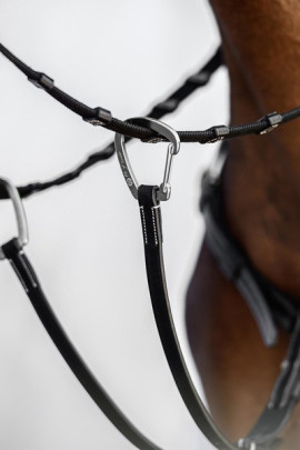 PS Of Sweden Breastplate Melbourne, de slimme Snap It-haken maken het niet nodig om de teugels te openen PS Of Sweden Breastplate Melbourne, de slimme Snap It-haken maken het niet nodig om de teugels te openen