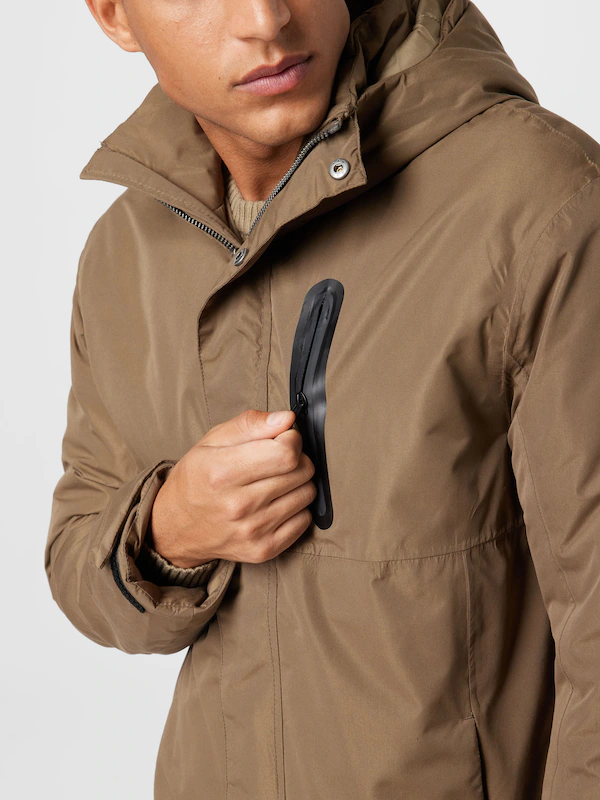 Ragwear Harucy Men's Winter Jacket, in een mooie Kakie kleur Waterdicht Ragwear Harucy Men's Winter Jacket, in een mooie Kakie kleur Waterdicht