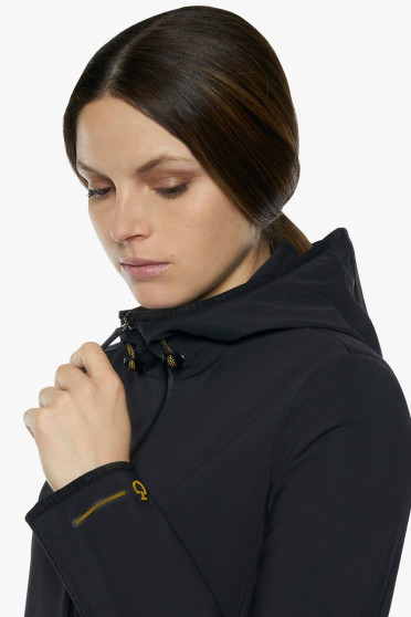 R-EVO Jersey + Tech Knit Hooded Softshell Jacket Black R-EVO Jersey + Tech Knit Hooded Softshell Jacket Black