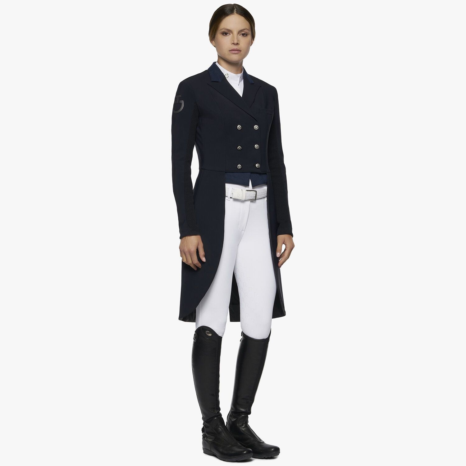 Cavalleria Toscana Tecn Knit Tailcoat Donkerblauw, ook leverbaar in zwart. Cavalleria Toscana Tecn Knit Tailcoat Donkerblauw, ook leverbaar in zwart.