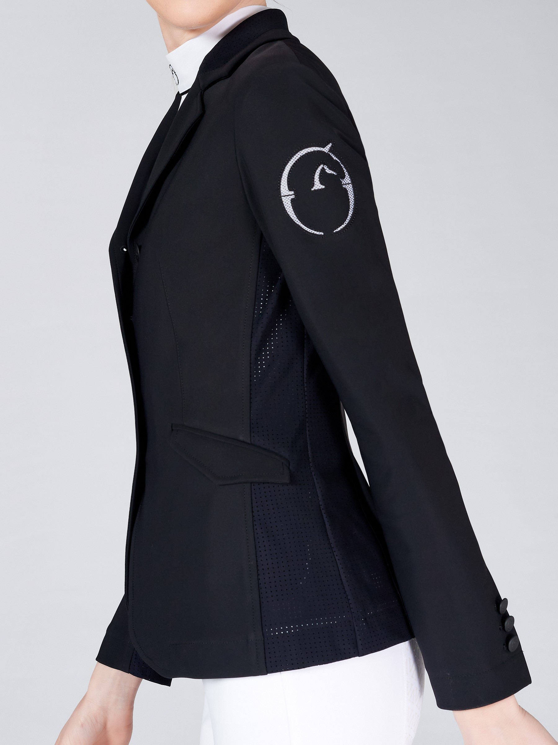 Vestrum Women's Competition Jacket Barcellona Black - White Vestrum Women's Competition Jacket Barcellona Black - White