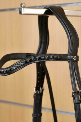 Dyon Black Swarovski V-Shaped Browband 'New English Collection' Dyon Black Swarovski V-Shaped Browband 'New English Collection'
