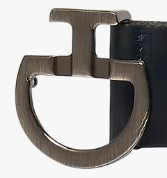 CT Elastische riem voorzien van CT logo. Deze prachtige elastische riem geeft een optimaal draag comfort. CT Elastische riem voorzien van CT logo. Deze prachtige elastische riem geeft een optimaal draag comfort.