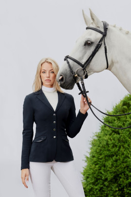Pikeur Dames Wedstrijdjasje Isalie in de kleur zwart, ook verkrijgbaar in lengte maten