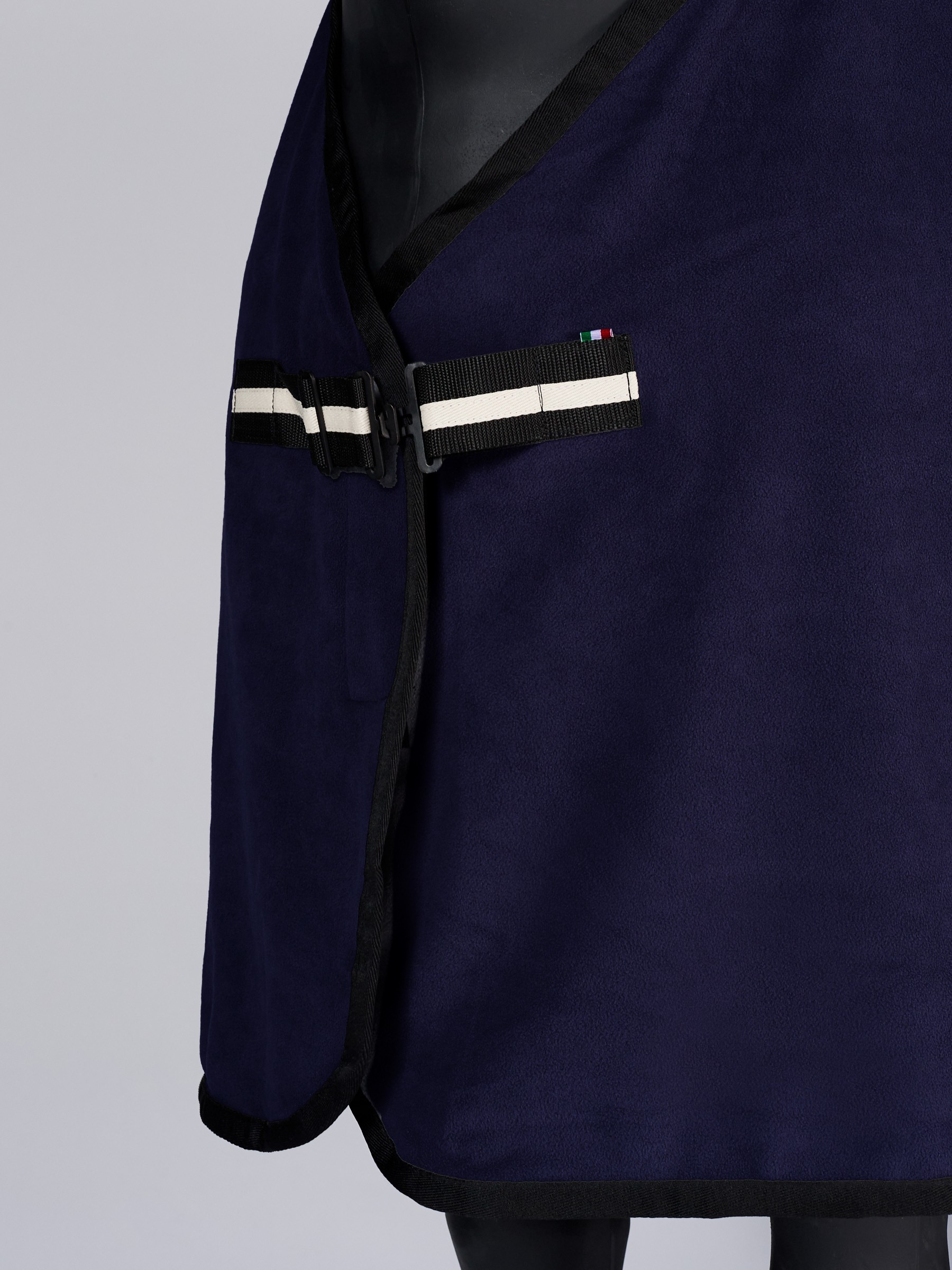 Vestrum Bolzano Fleece - Mesh Deken Donker Blauw Vestrum Bolzano Fleece - Mesh Deken Donker Blauw