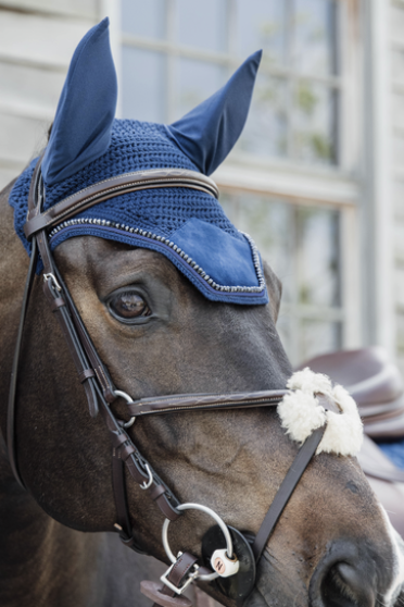 Prachtig oornetje Wellington van het merk Kentucky Horsewear. Velvet Pearls Prachtig oornetje Wellington van het merk Kentucky Horsewear. Velvet Pearls