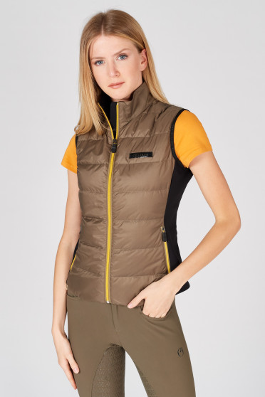 Vestrum Dames Dons Bodywarmer Cervia Olijf Groen, ook leverbaar in de kleur licht blauw Vestrum Dames Dons Bodywarmer Cervia Olijf Groen, ook leverbaar in de kleur licht blauw