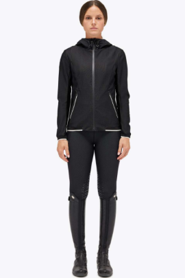 Ridershouse: CT Licht Gevoerde Softshell Met Mesh Zwart, heerlijke jas om in paard te rijden.