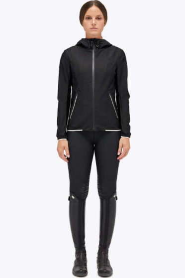 Ridershouse: CT Licht Gevoerde Softshell Met Mesh Zwart, heerlijke jas om in paard te rijden. Ridershouse: CT Licht Gevoerde Softshell Met Mesh Zwart, heerlijke jas om in paard te rijden.