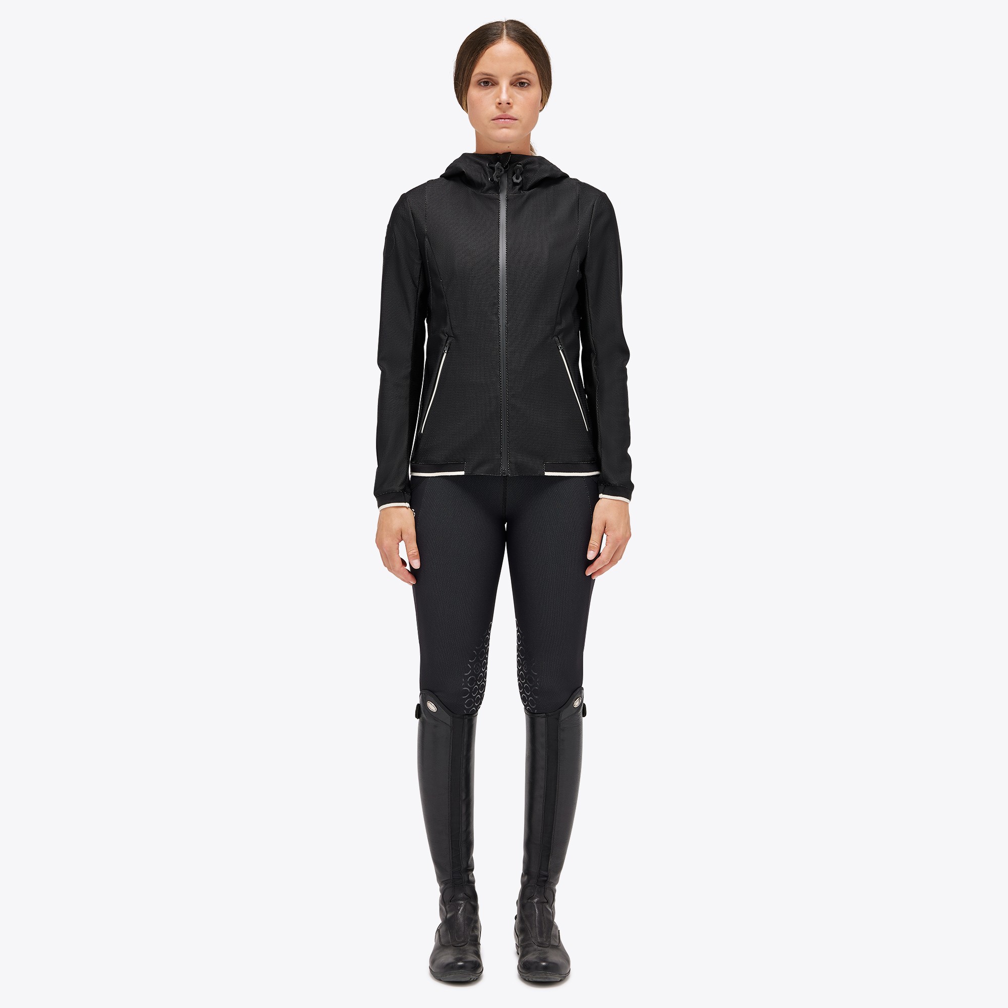 Ridershouse: CT Licht Gevoerde Softshell Met Mesh Zwart, heerlijke jas om in paard te rijden. Ridershouse: CT Licht Gevoerde Softshell Met Mesh Zwart, heerlijke jas om in paard te rijden.