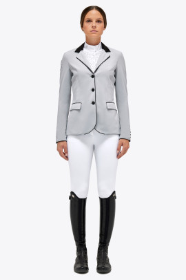 Cavalleria Toscana Dames Wedstrijdjasje GP Grijs, perfect for the summer. Cavalleria Toscana Dames Wedstrijdjasje GP Grijs, perfect for the summer.