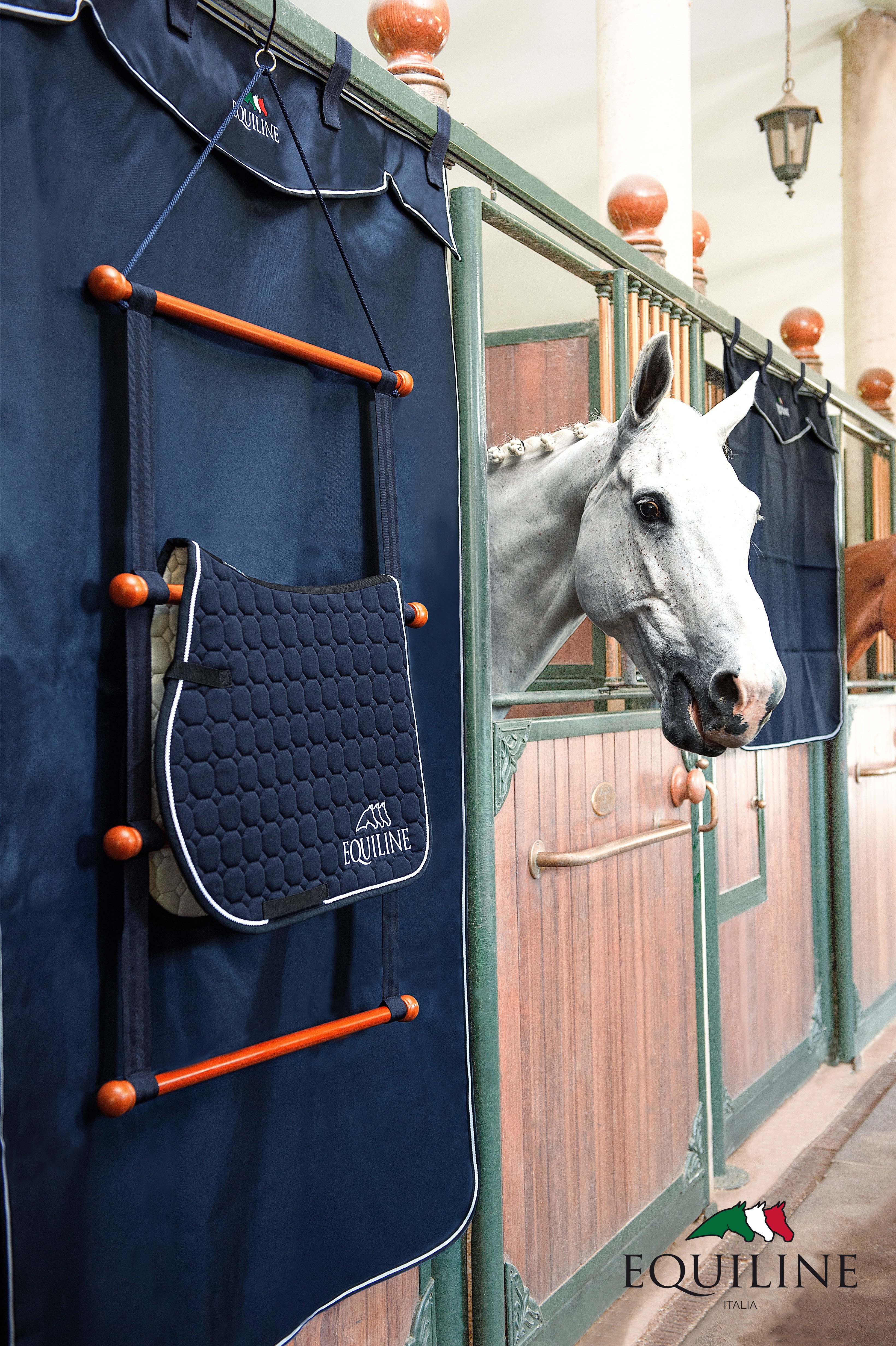 Equiline Zadeldek Rek Equiline Zadeldek Rek