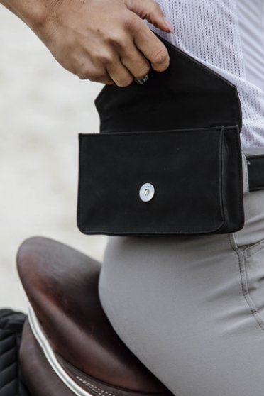 Ridershouse Grooming DeLuxe Belt Bag Zwart ook leverbaar in het Chestnut Ridershouse Grooming DeLuxe Belt Bag Zwart ook leverbaar in het Chestnut