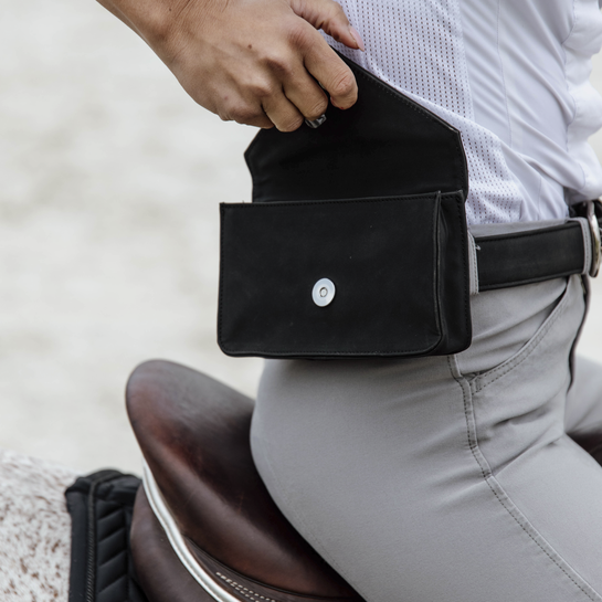 Ridershouse Grooming DeLuxe Belt Bag Zwart ook leverbaar in het Chestnut Ridershouse Grooming DeLuxe Belt Bag Zwart ook leverbaar in het Chestnut