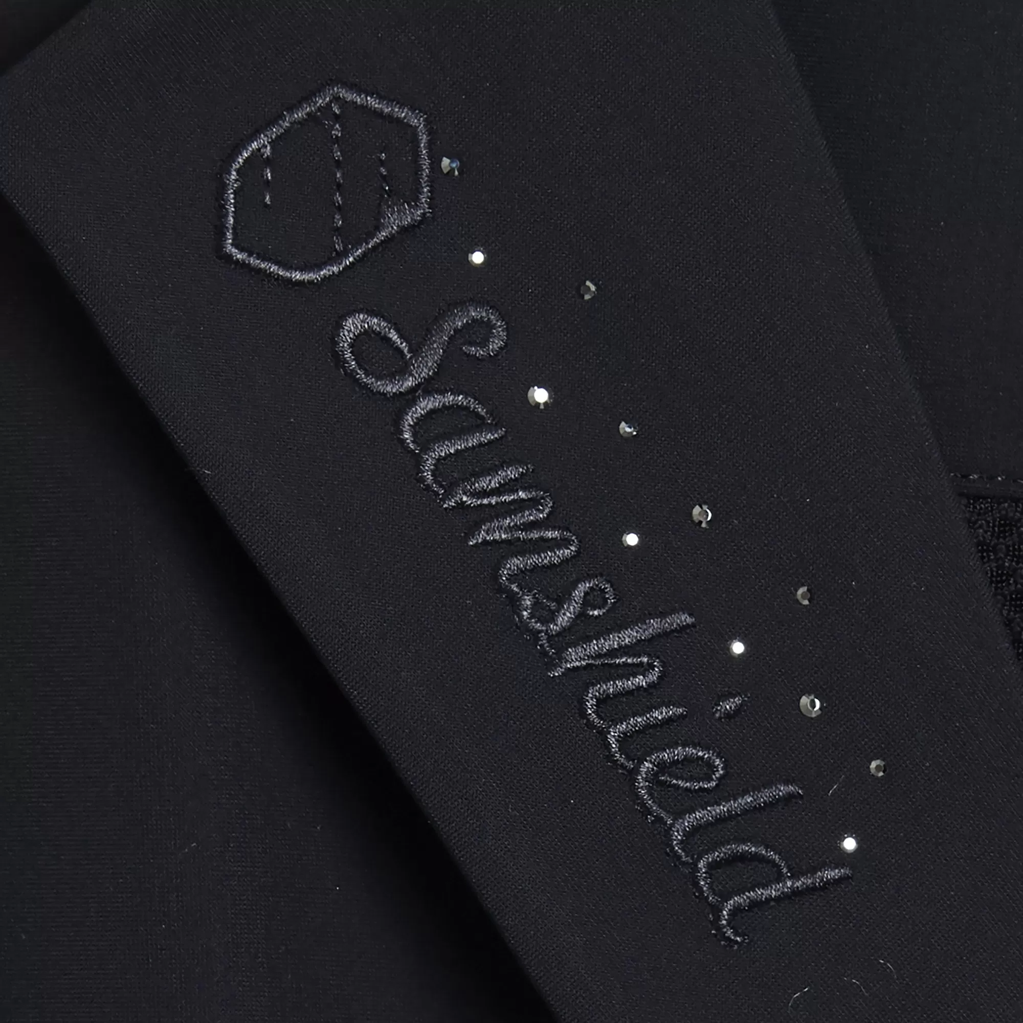 Ridershouse: Samshield Long Frac Crystal Fabric - In de kleur Black TT Ridershouse: Samshield Long Frac Crystal Fabric - In de kleur Black TT
