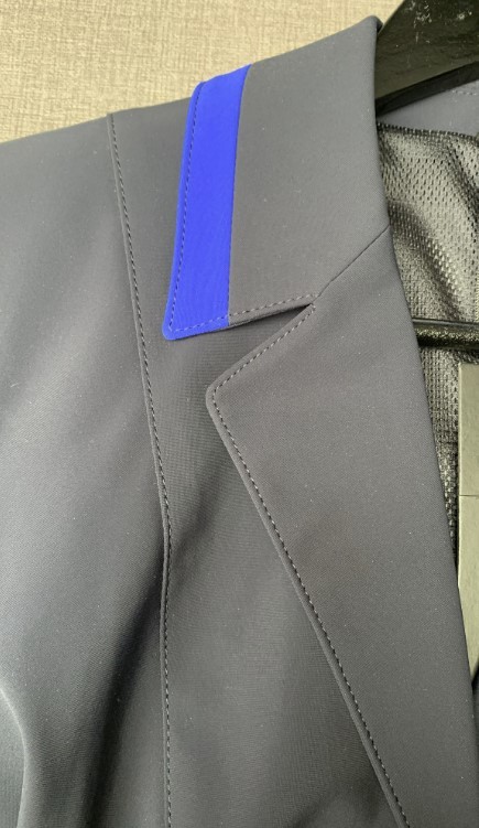 Pikeur Dames Wedstrijdjasje Klea Vario - Kleur Blauw - Ridershouse.com Pikeur Dames Wedstrijdjasje Klea Vario - Kleur Blauw - Ridershouse.com